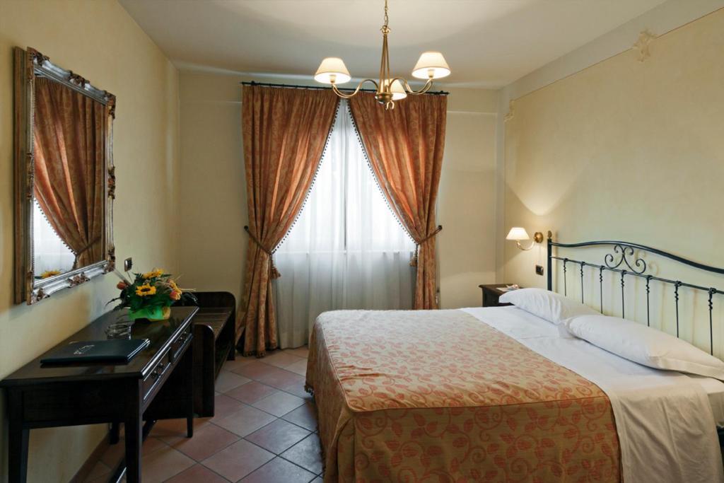 Hotel Luigi & Restaurant Nuova Gestione Villa Rosa Di Martinsicuro