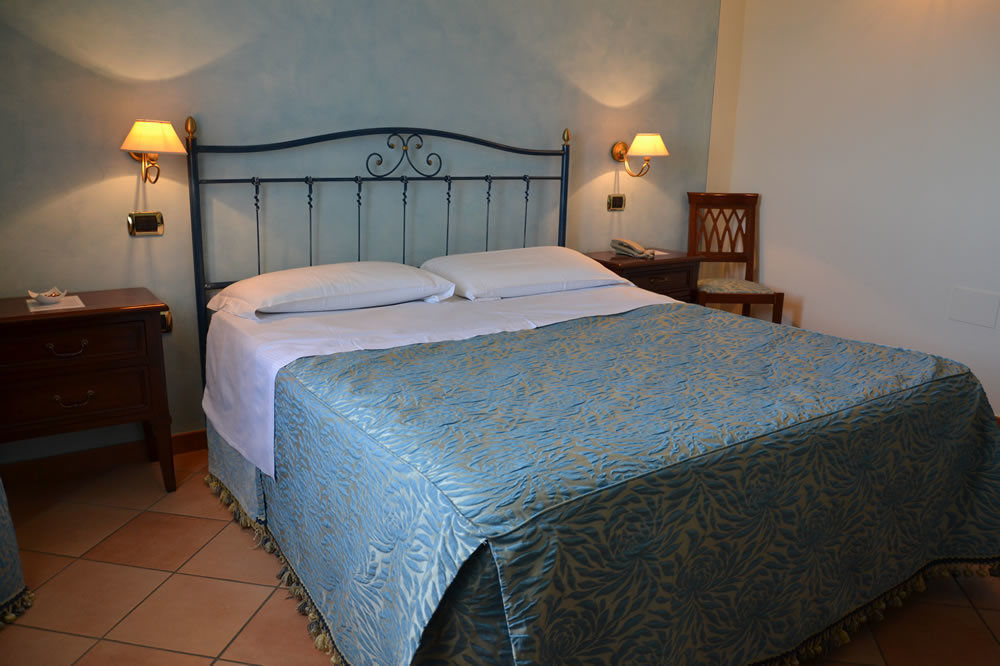 Luigi & Restaurant Nuova Gestione Hotel 3*